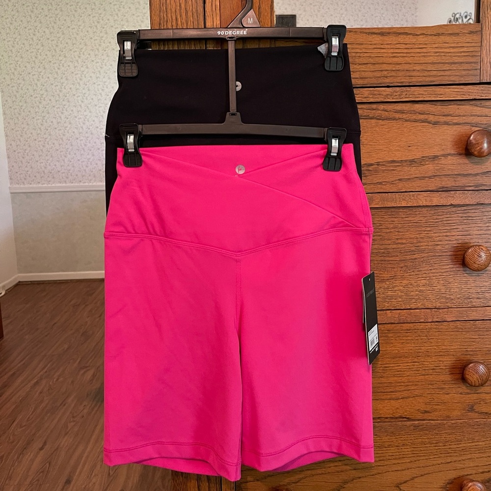 2 Pack 90 Degrees Crossover Shorts Size M